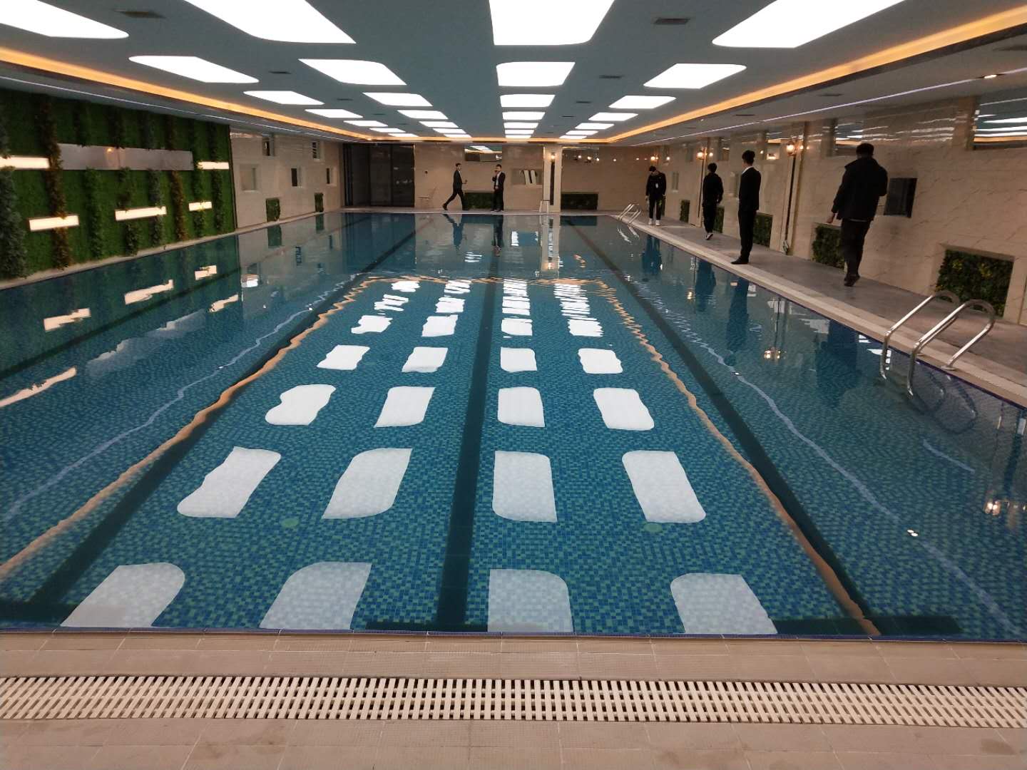 健身房25米*8米装配式泳池——宫园美寓案例